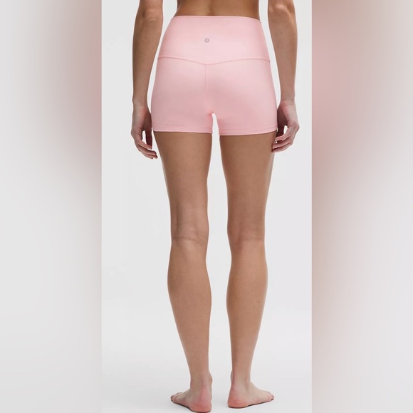 lululemon Align™ High-Rise Short 4" - Picture 2 of 7